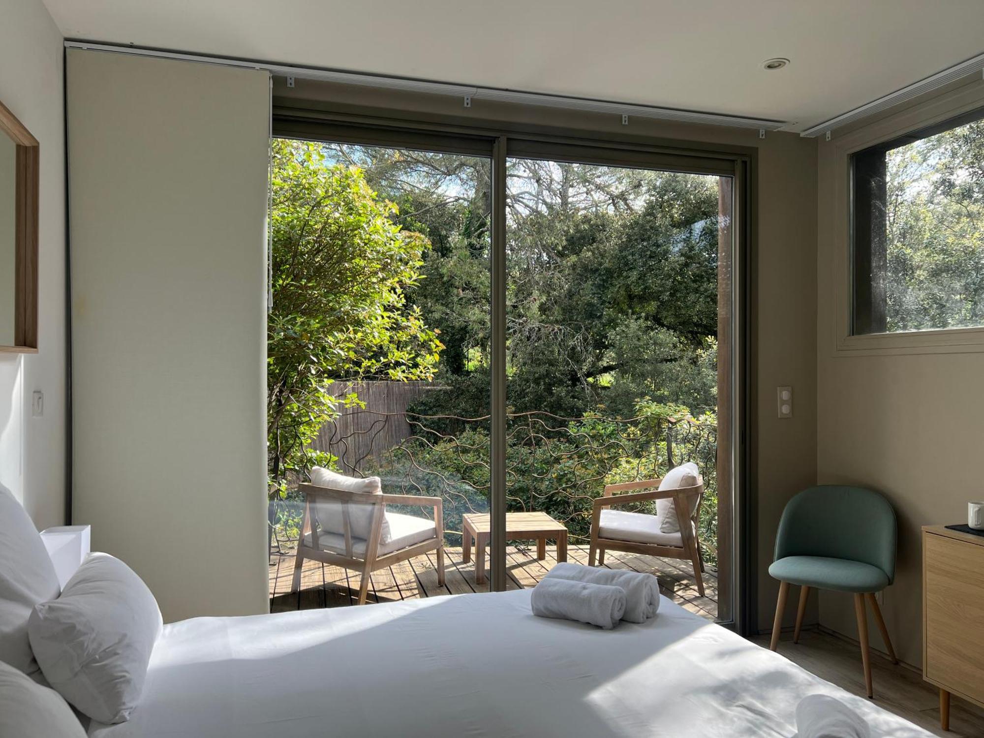 La Canopee Private Ecolodges Nimes Exterior photo